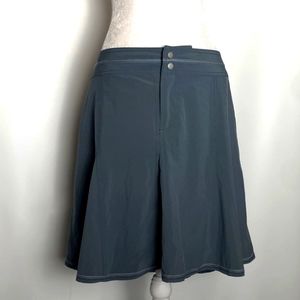 Title Nine Grey Granite Nimblene Swing Skorts
